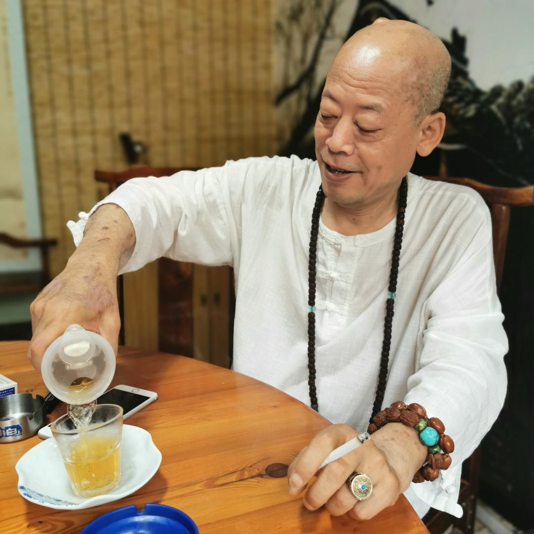 北京老头儿专烤超级大油边（火麒麟）