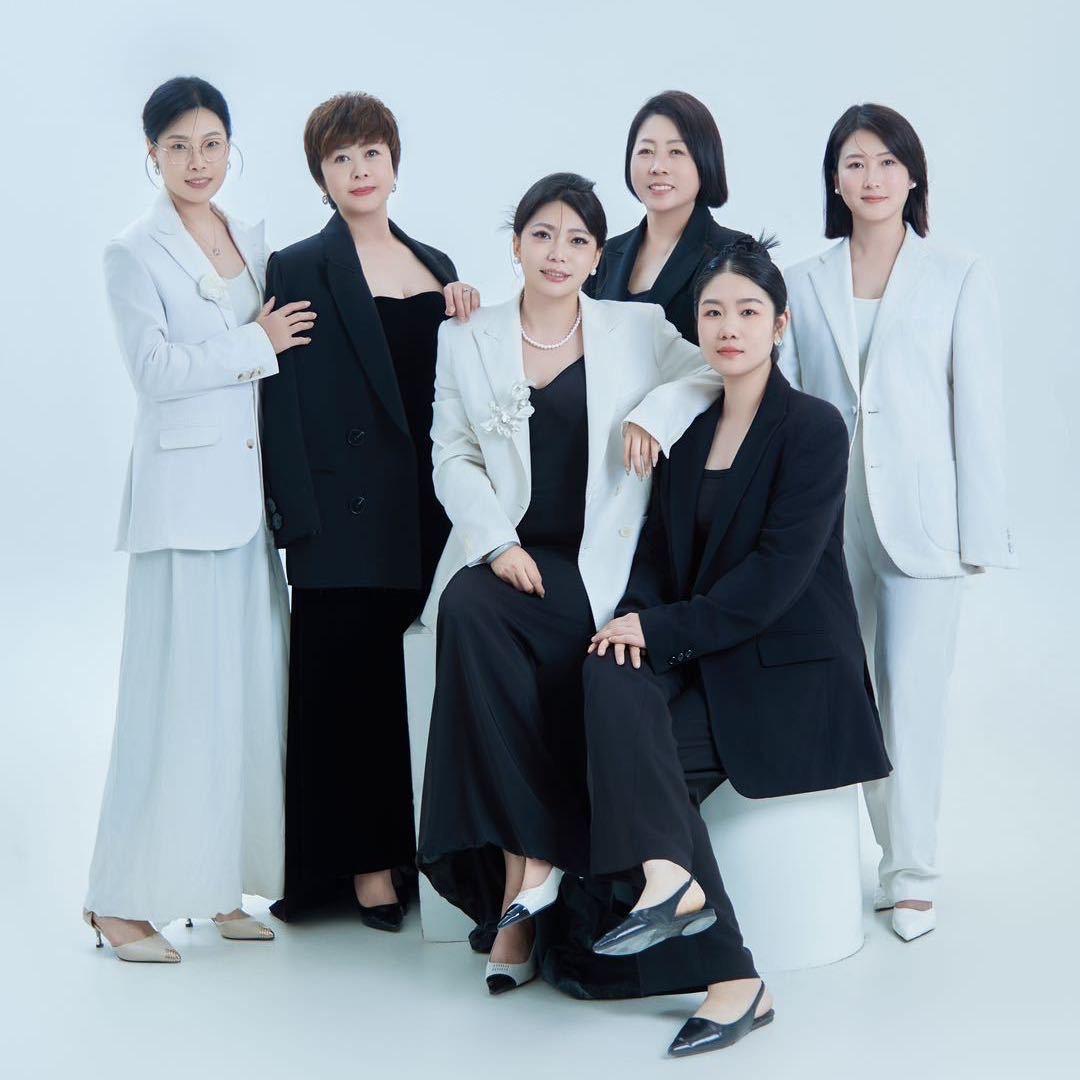 珊珊今天不加班