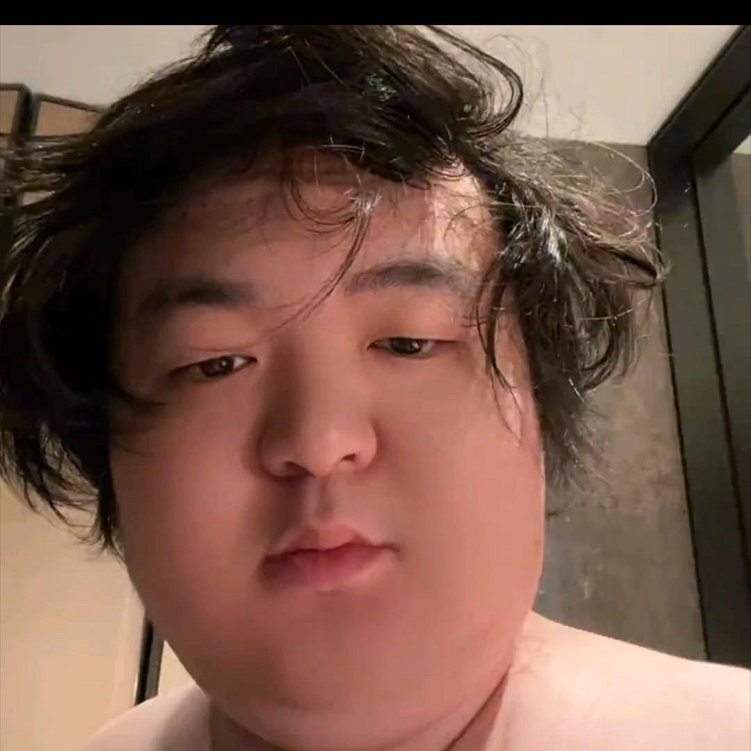 一颗小虎牙