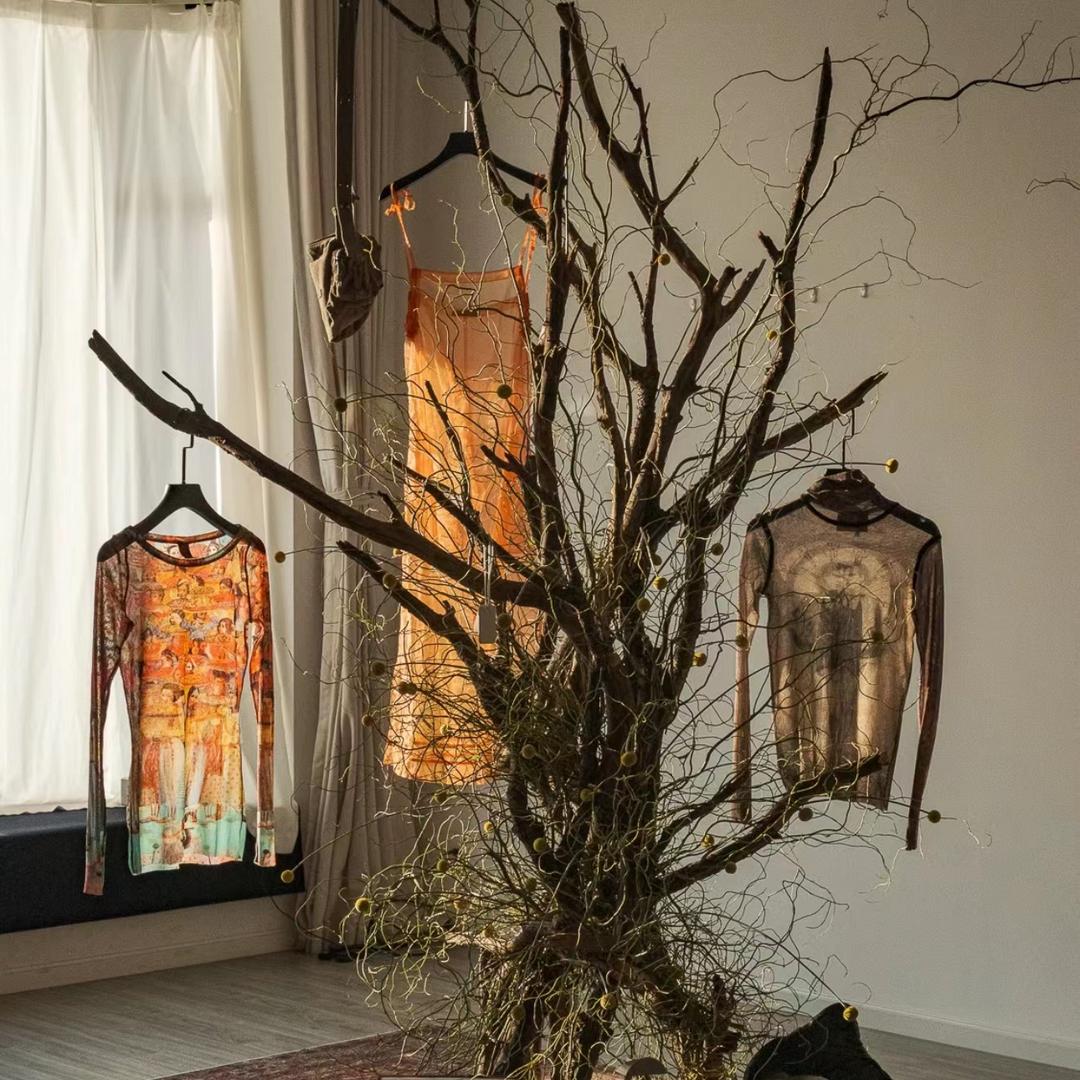 别束女装服饰