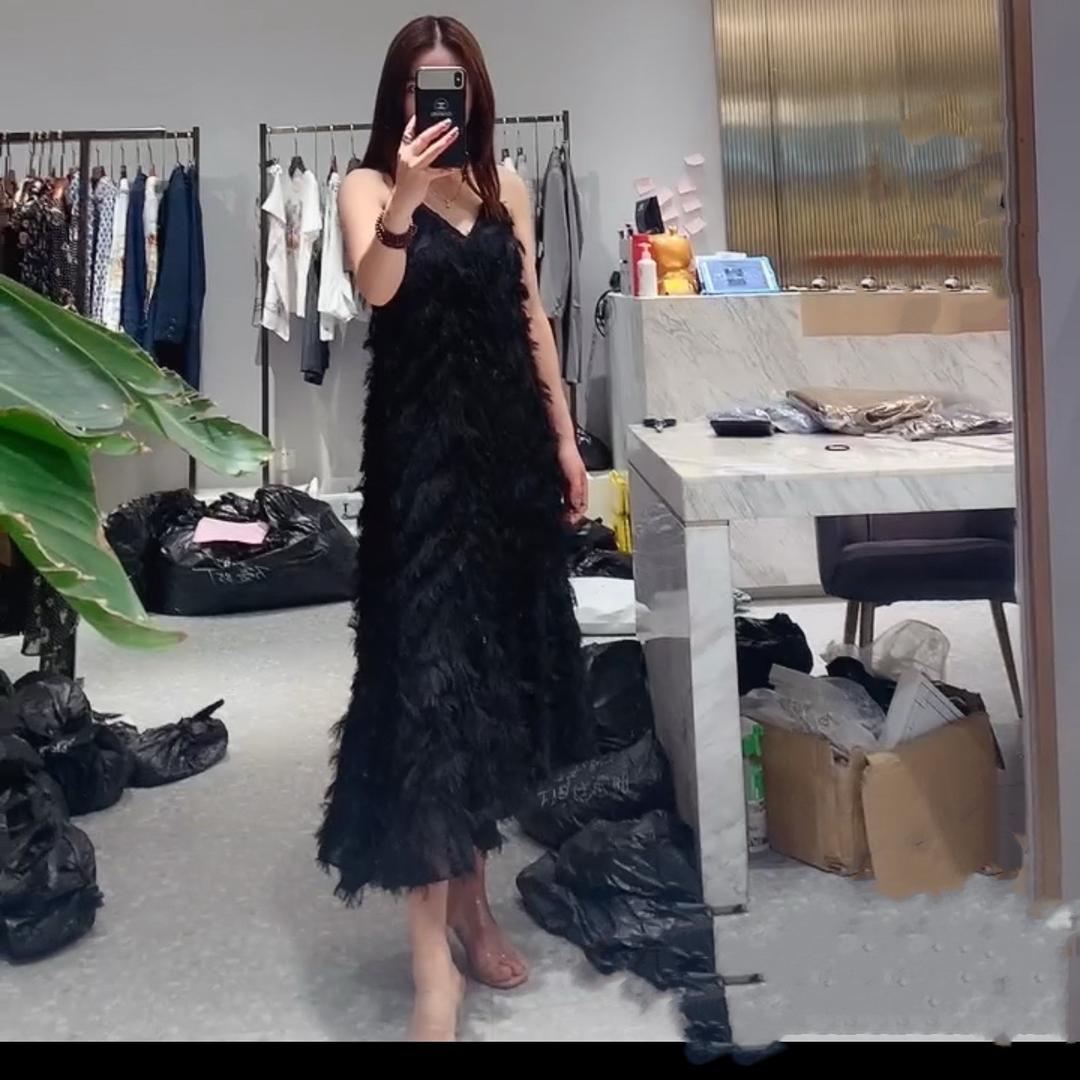 依诺女装工厂👑