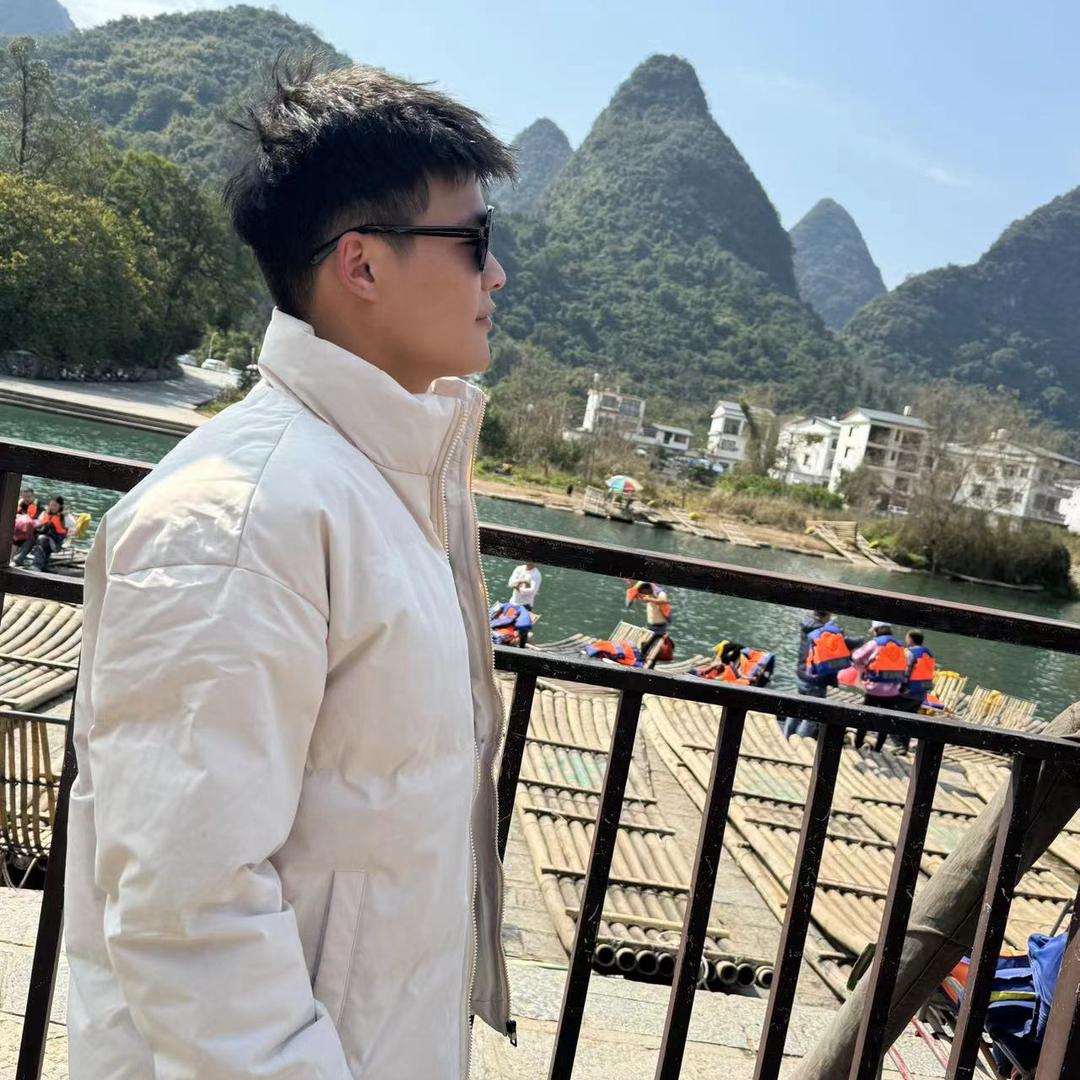 大朗外贸毛衣李生