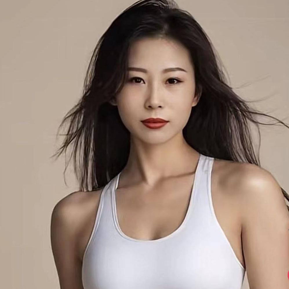 奋斗的（小姐姐）