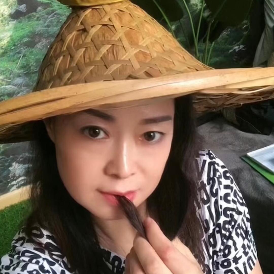 阳光姐早上7点半