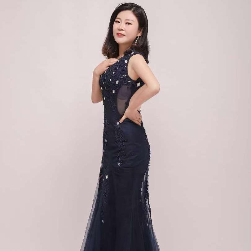 再见只是陌生人