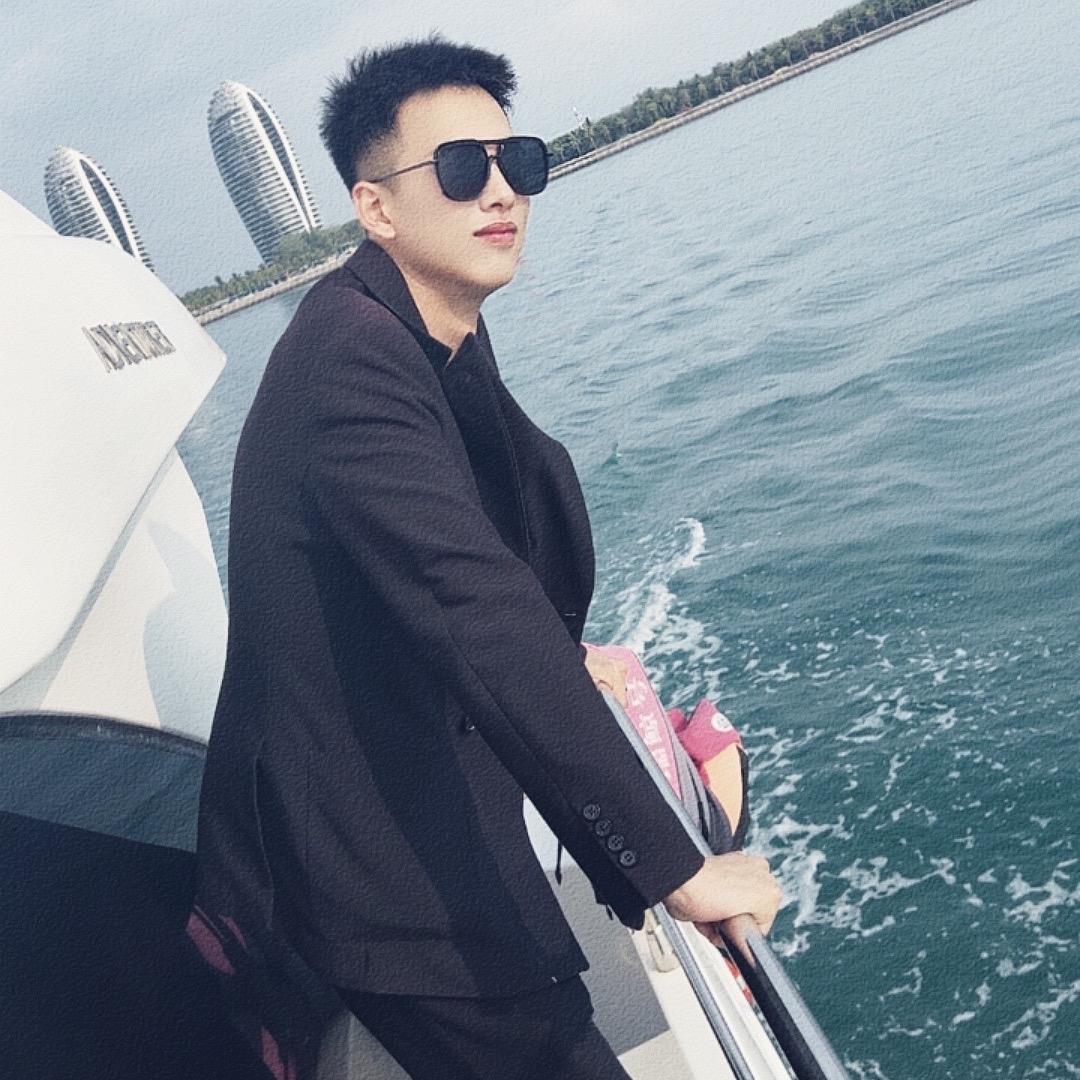 满山猴子就我腚红