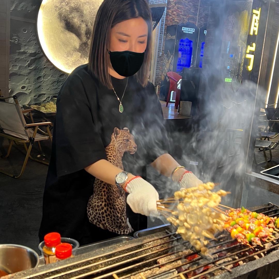 钱多多做果酱烧烤