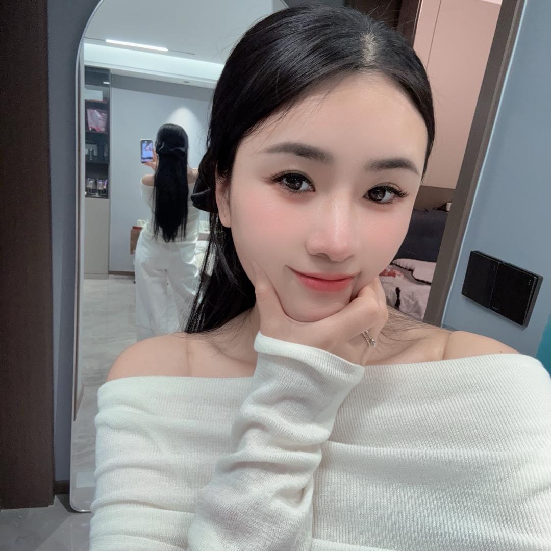 L💛𝐌妍🐰