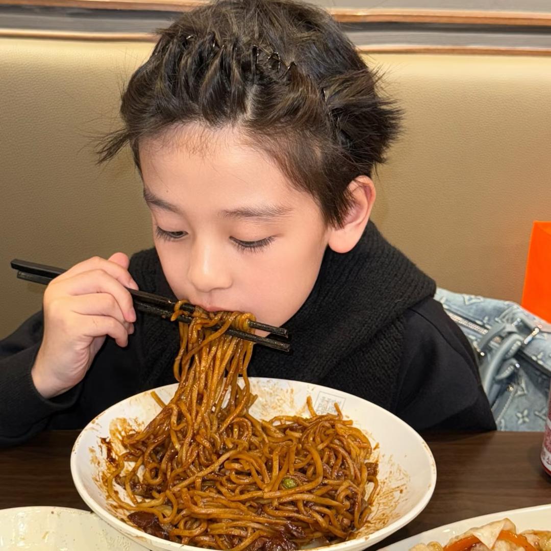 派派星