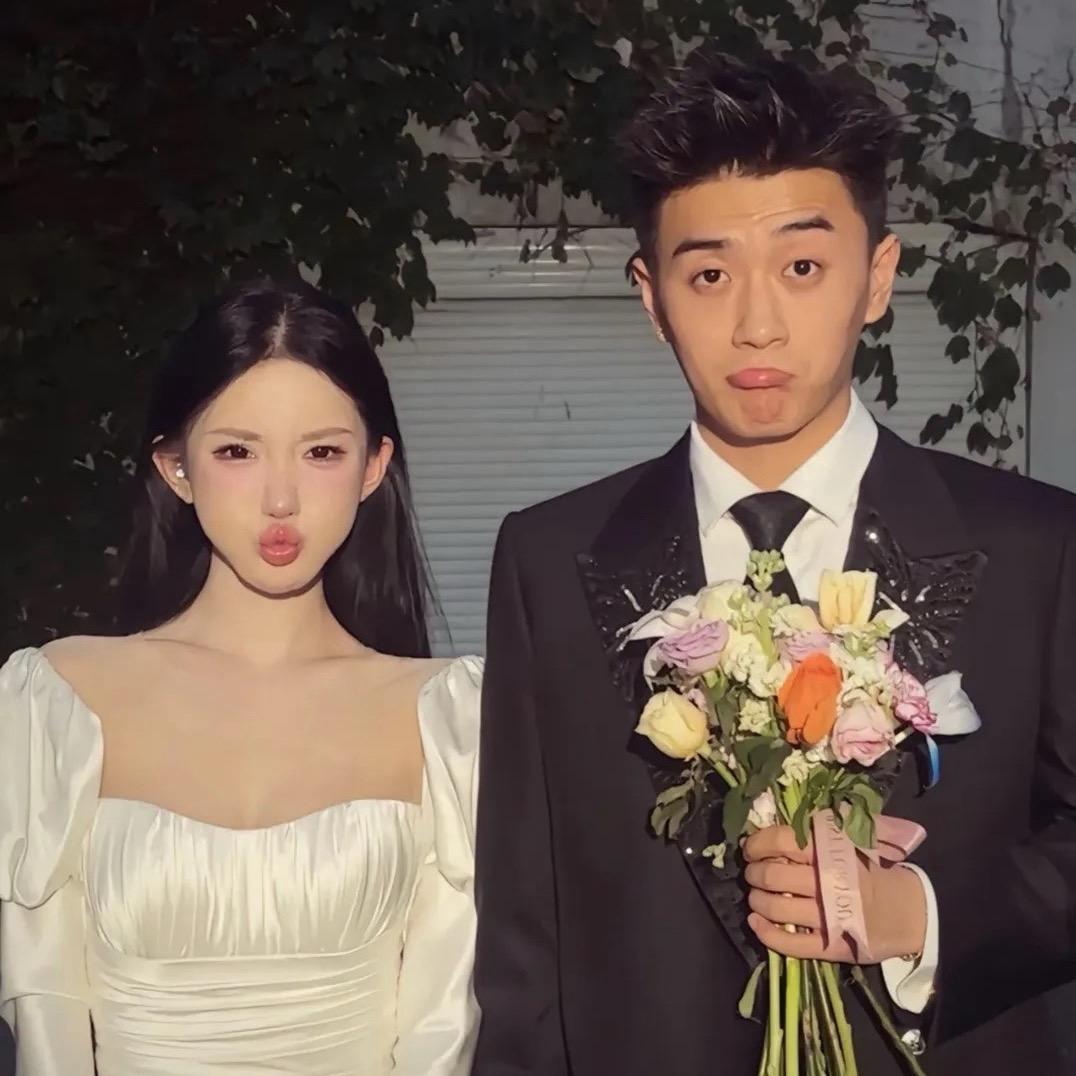 果果麦麦吃得饱