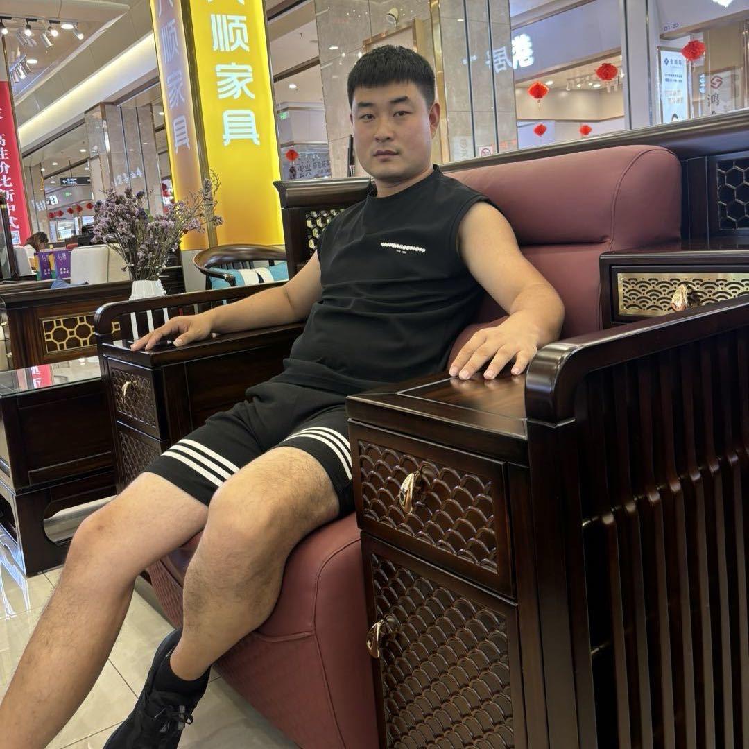 颍上县 张明亚家具广场