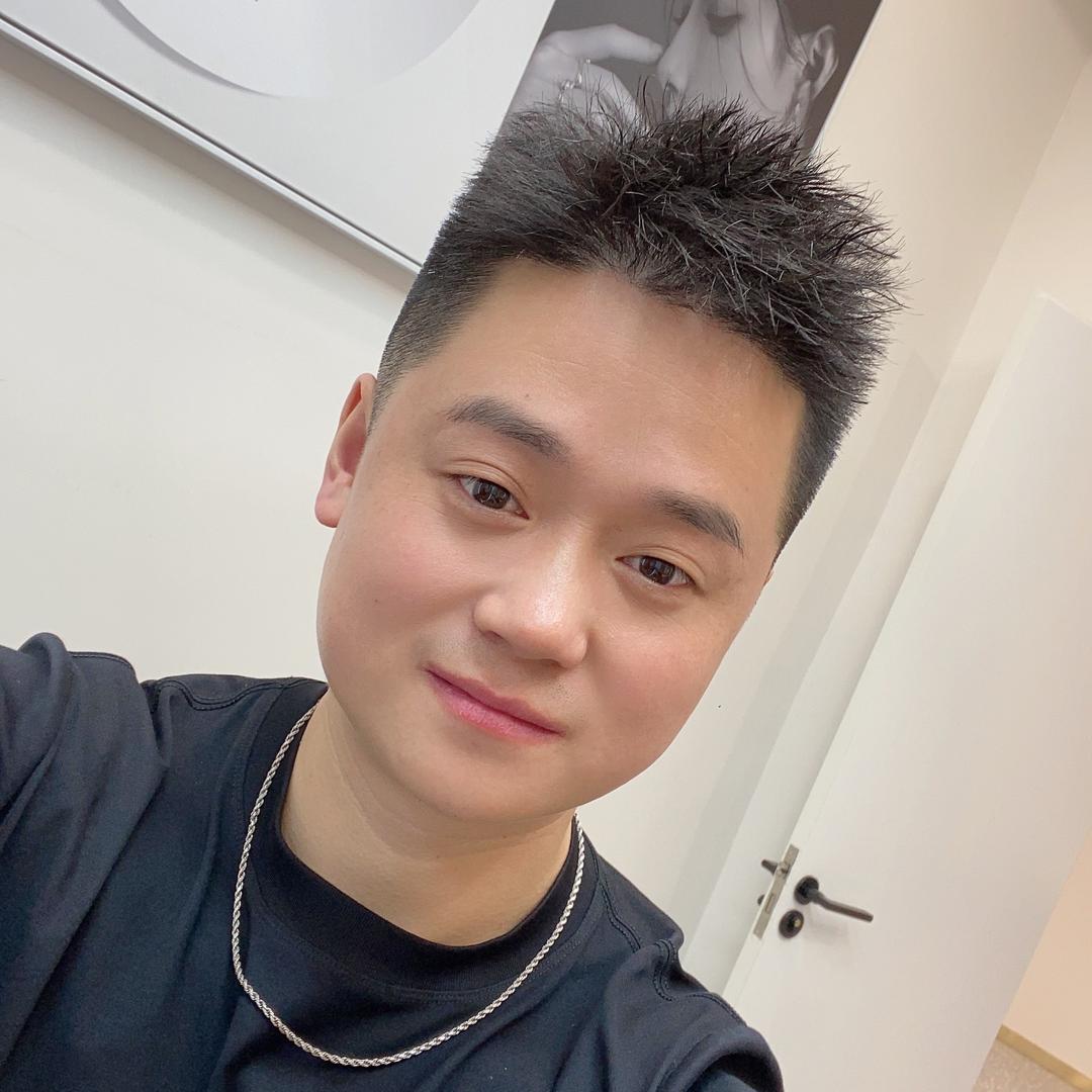 绵竹A艺8号老师-美发造型