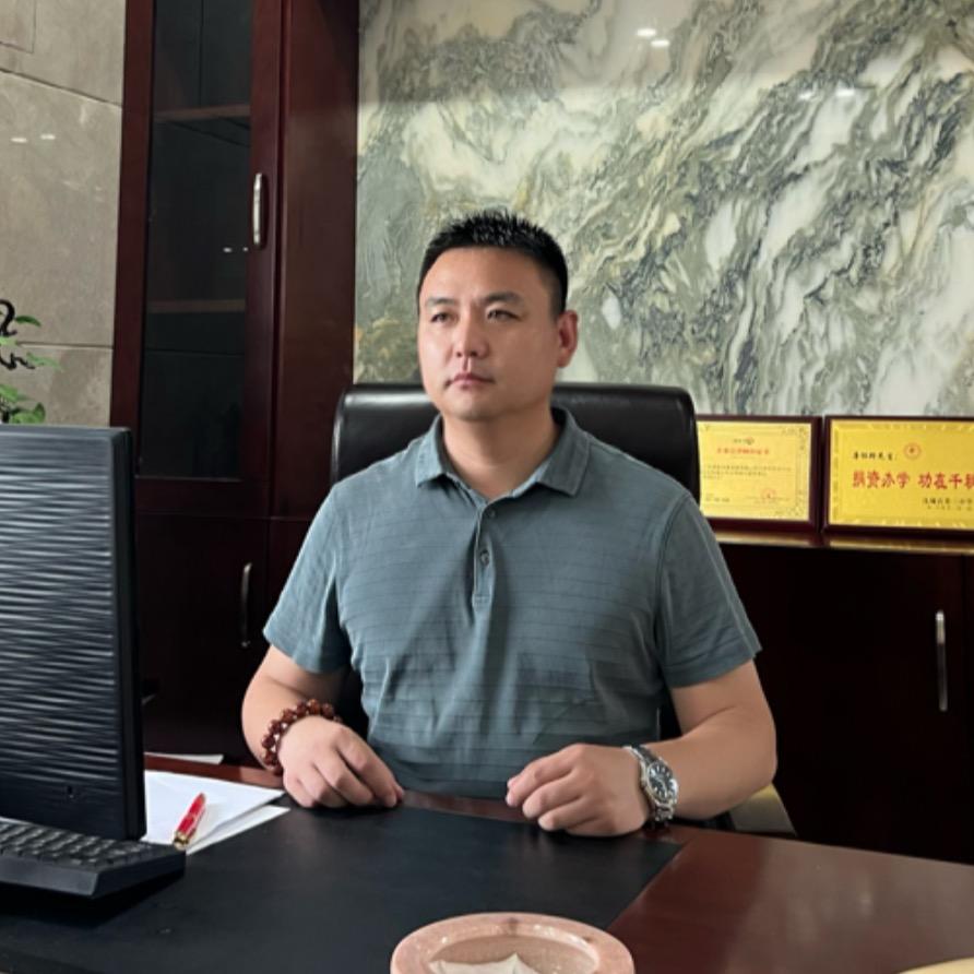 广东鼎乾体育跑道厂家