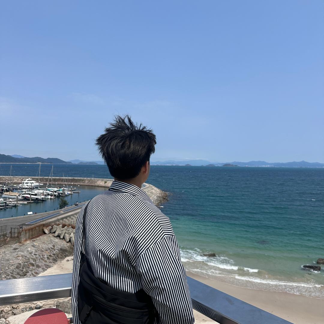 🫥姜子杰