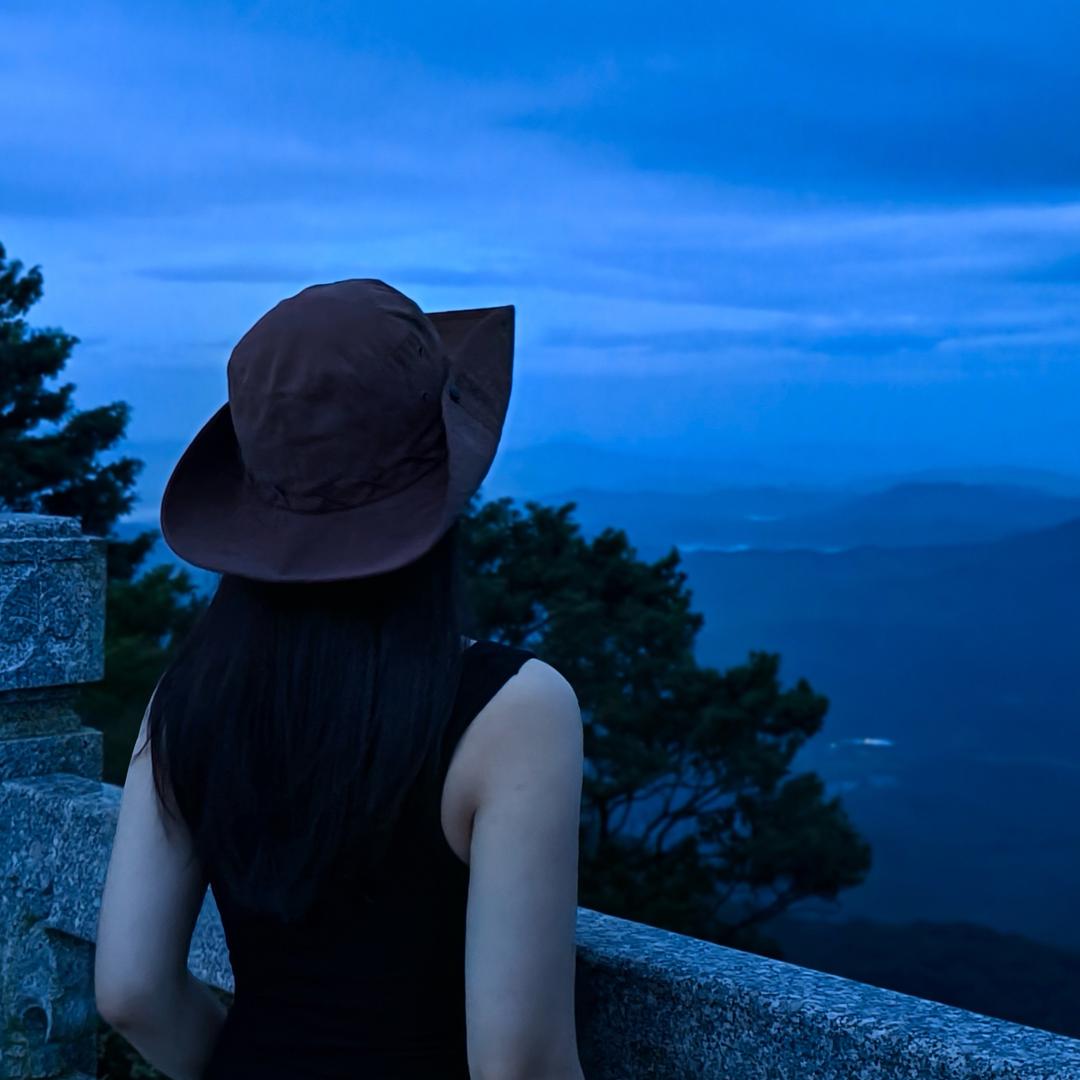 🌌