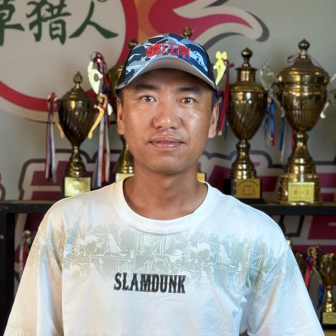 杨杨钓草鱼