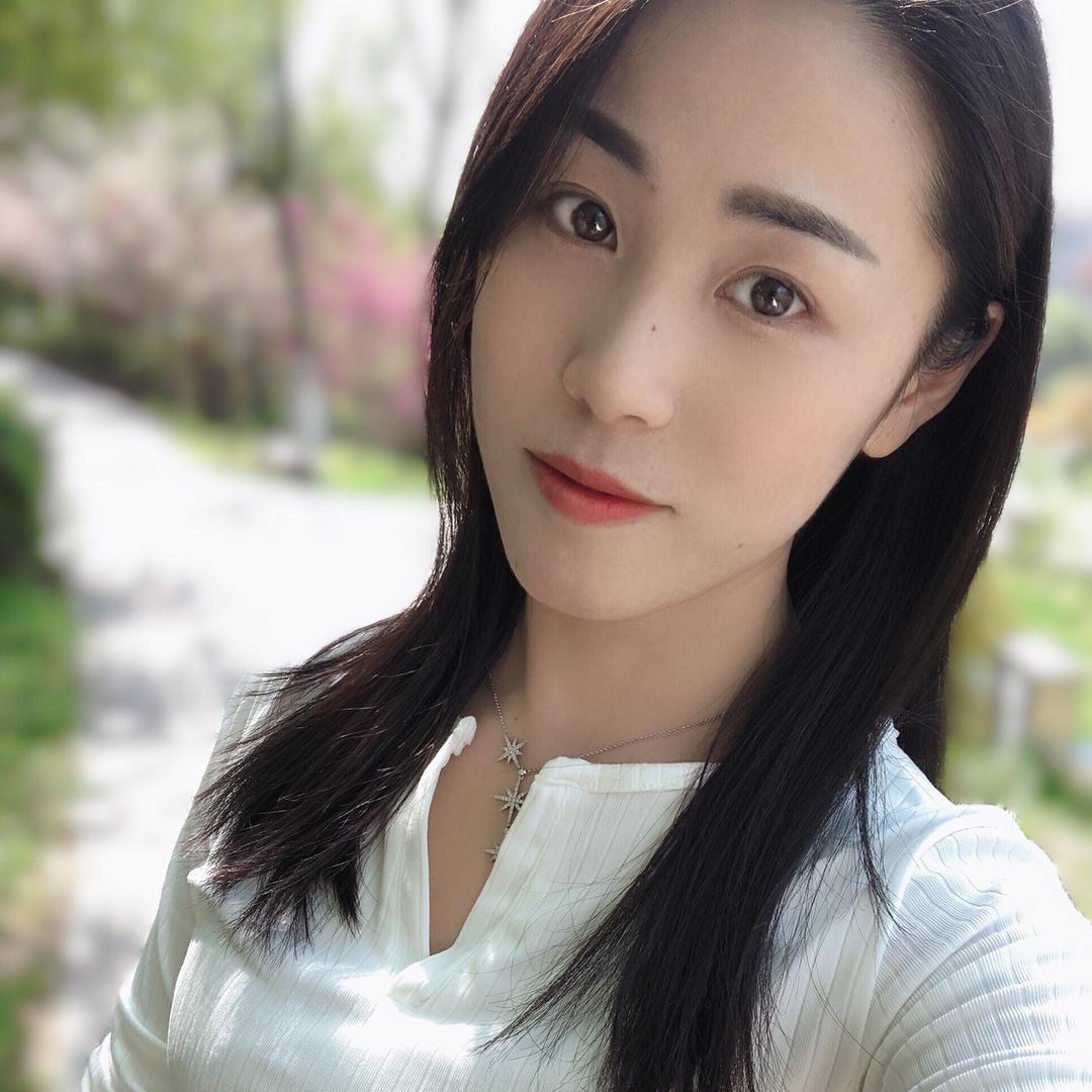 孟丽