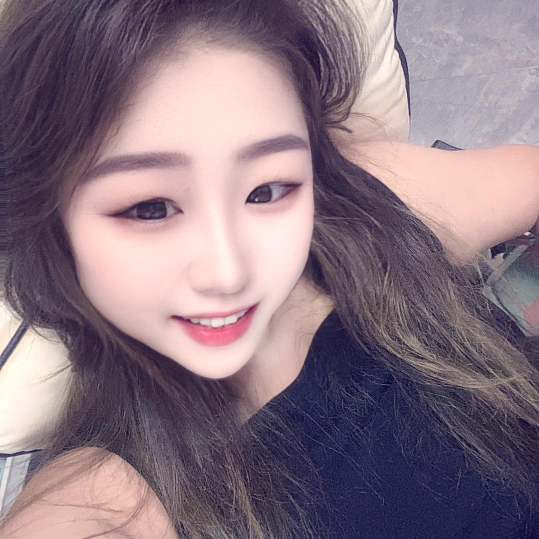 疯丫头💞很安静💎