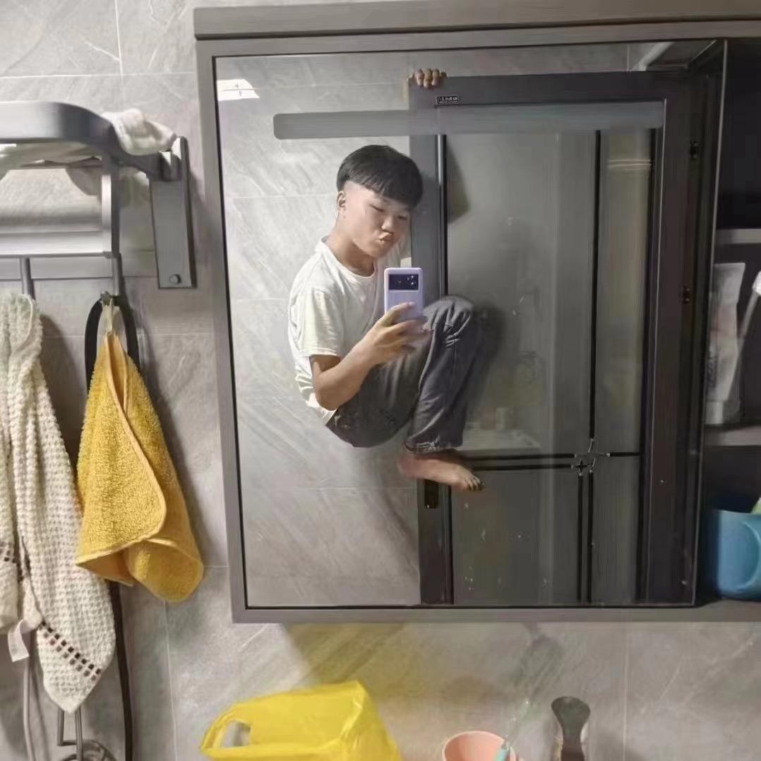 鼻屎拌饭_