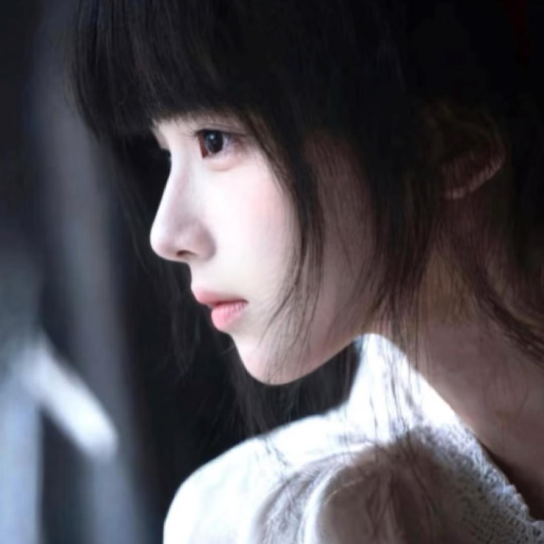 女二