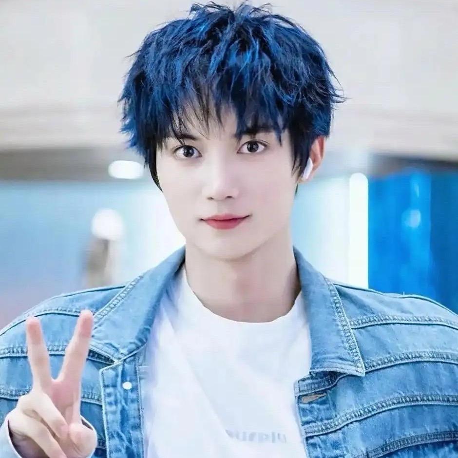 ღ@♛iss睡不醒了小苗苗🥤ℳঞᩚ꧔