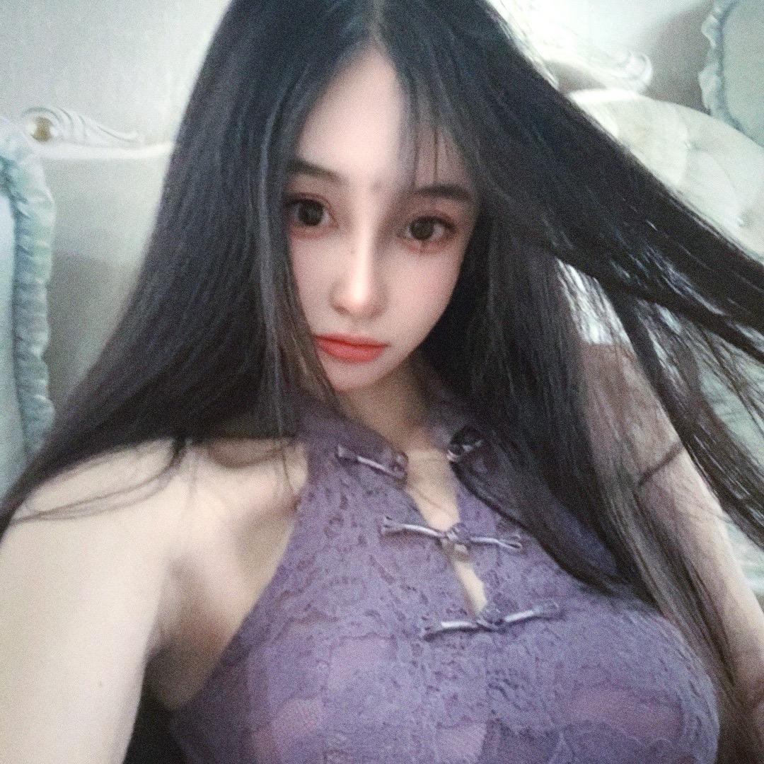 张饱饱丫
