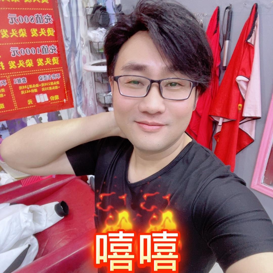 确山凯哥521-华阳美发