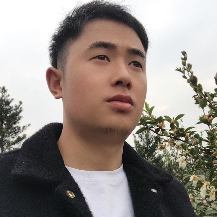 小文-在路上