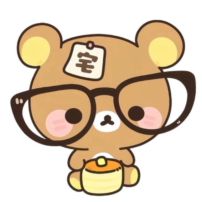 一口蛋黄苏。