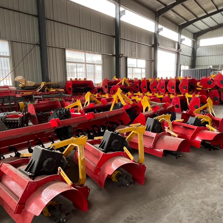 冉冉丨潍坊新越农机