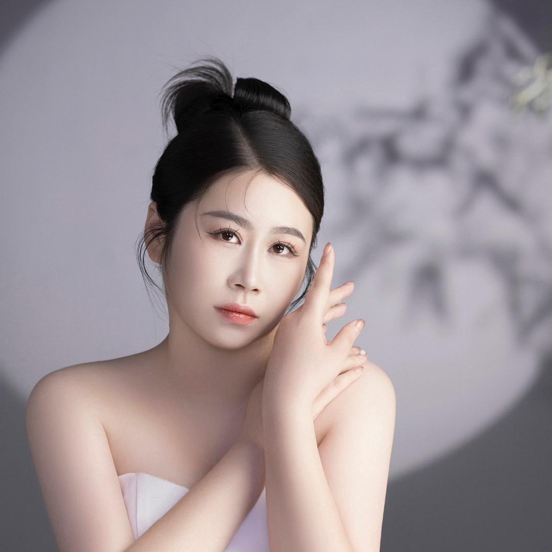 丹东公墓第一女销售