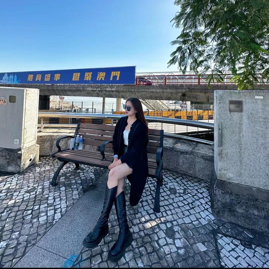 可以叫我雯一雯