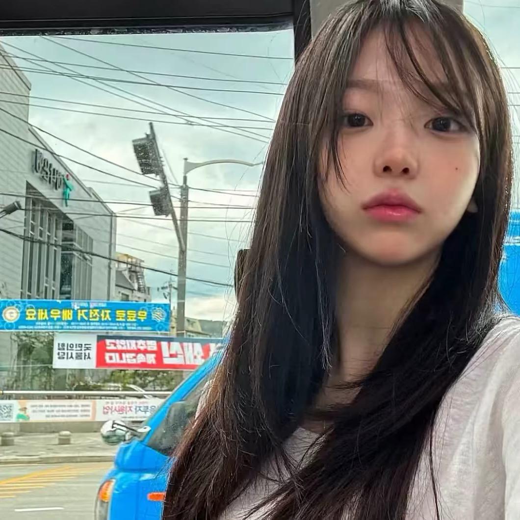 小茵