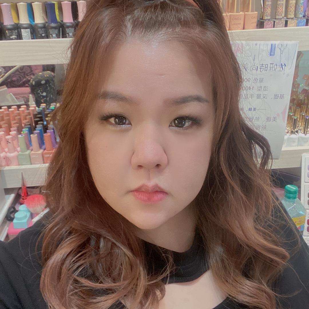 心宇台灣美甲師