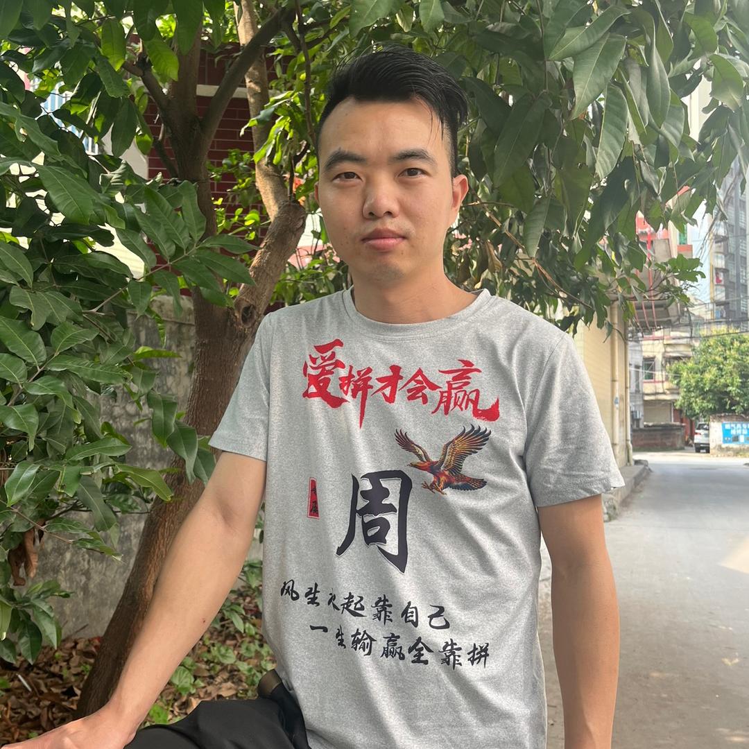 周焱（团长）
