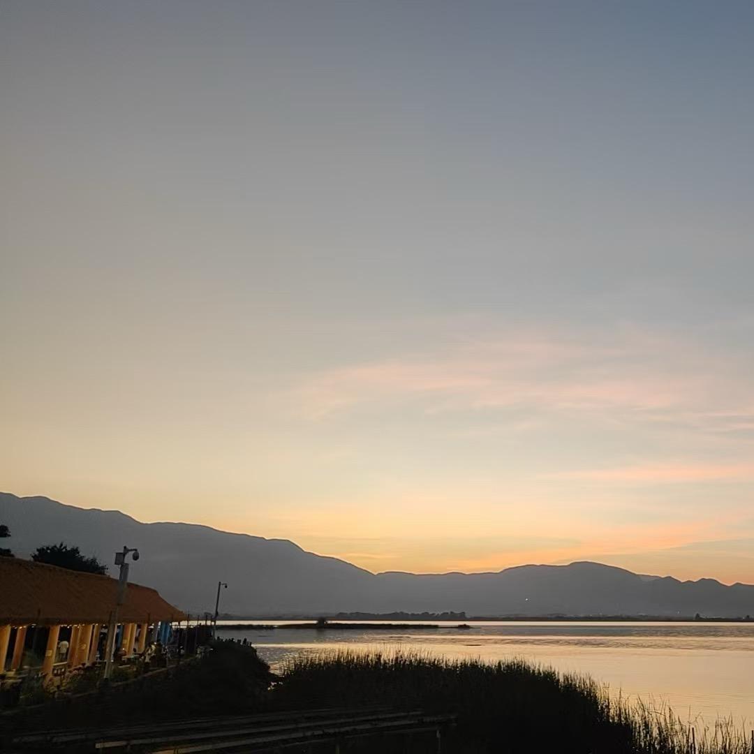 猛踹瘸子那条腿