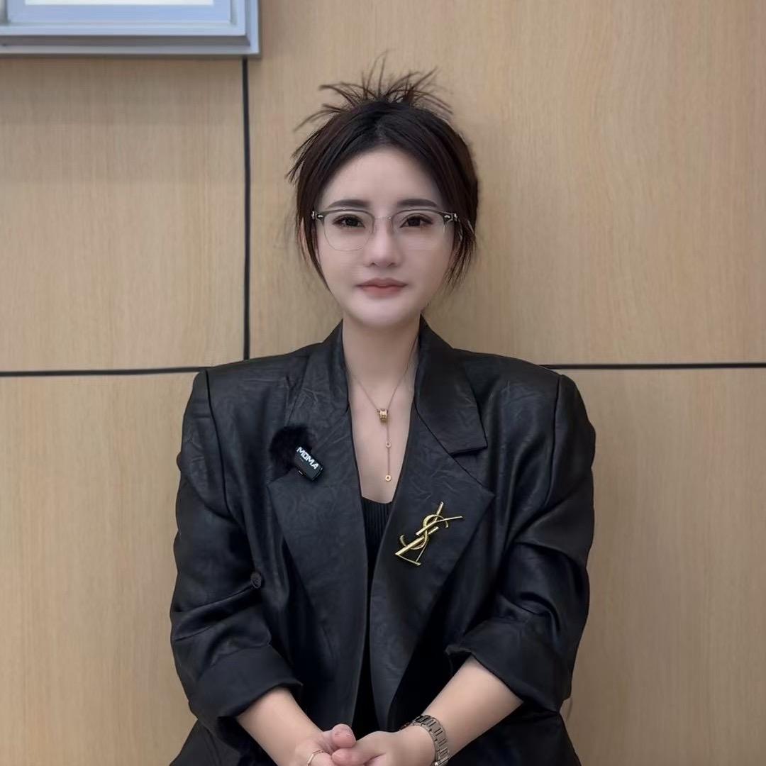 爱美丽的柒瀪