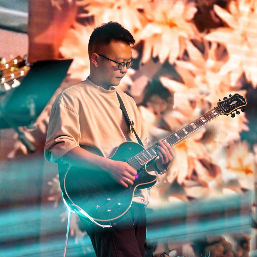 以勒琴行骏仕名门店