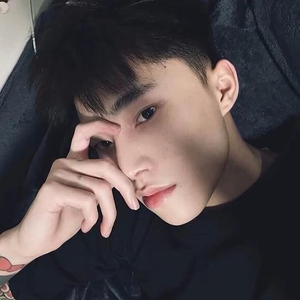 男.6