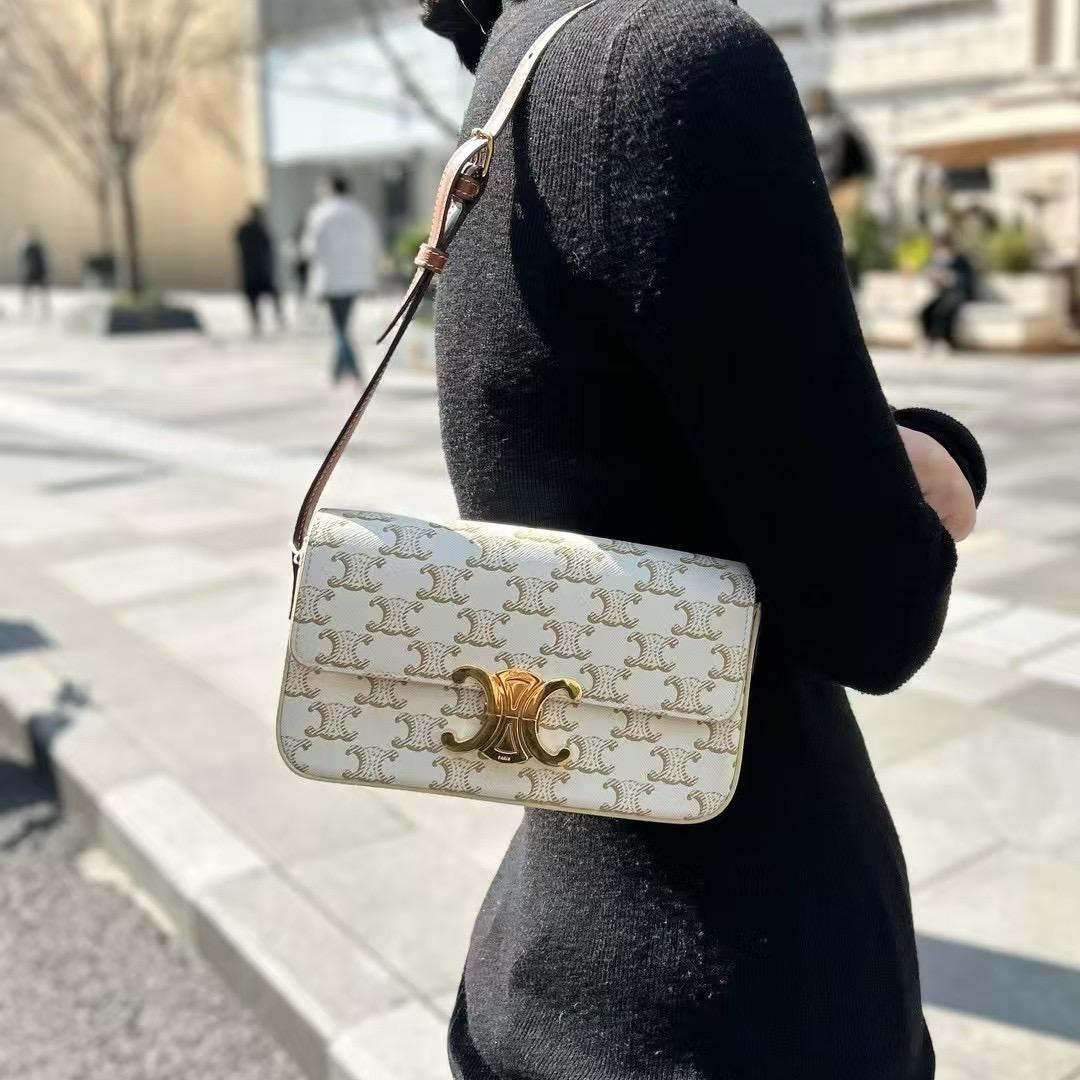 乐已李@
