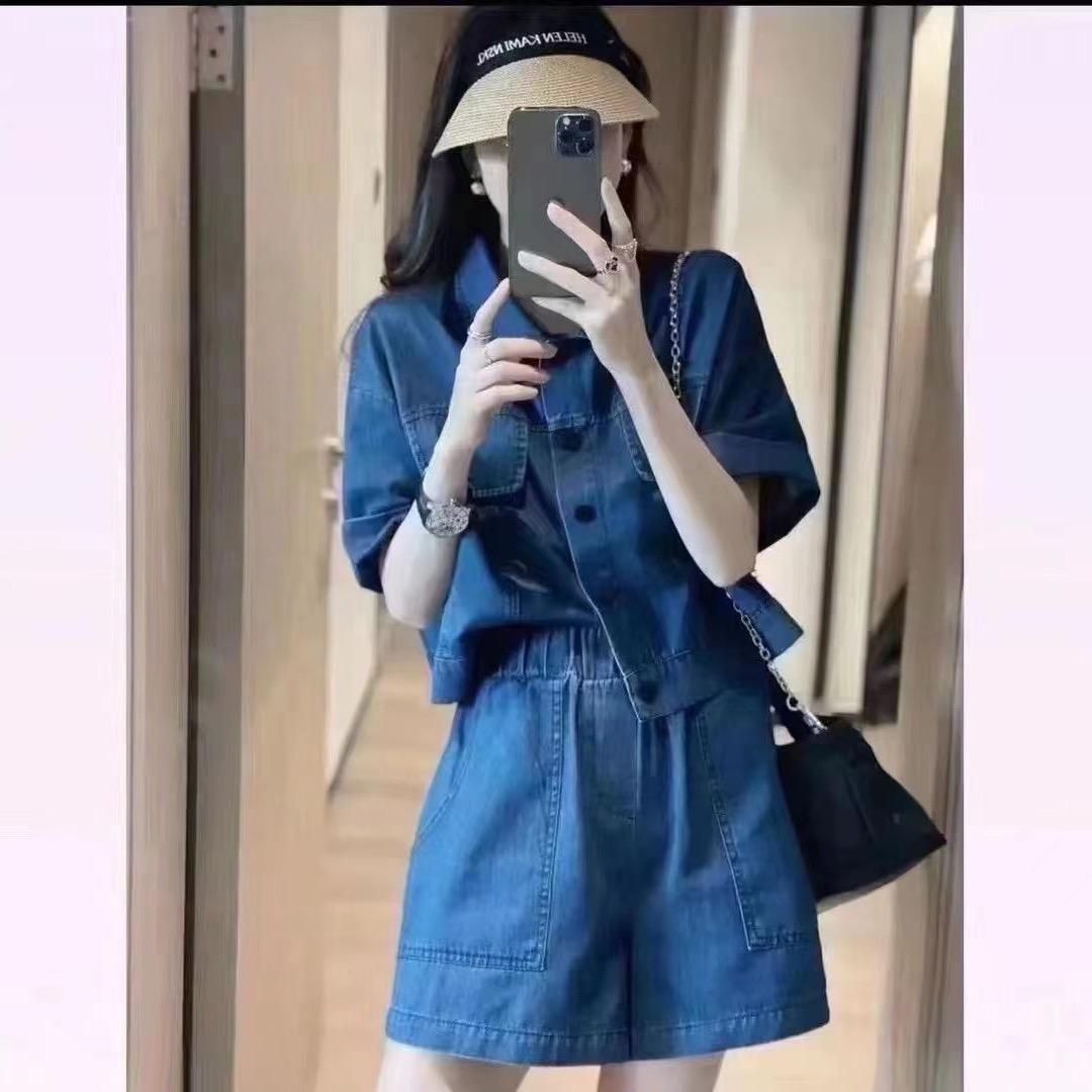 金亿隆服装超市～英子🍒（原开心服饰处）