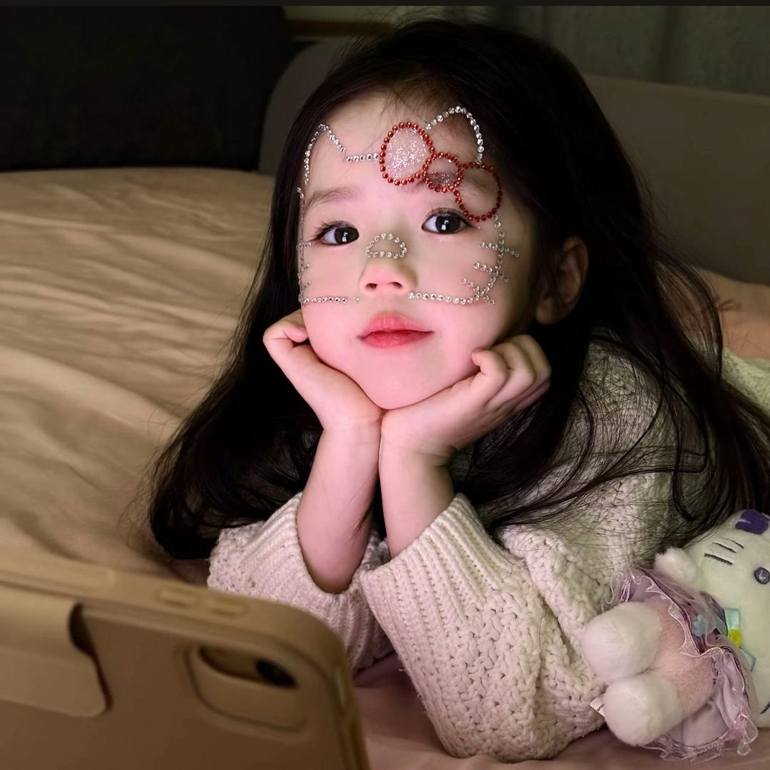 🧸.