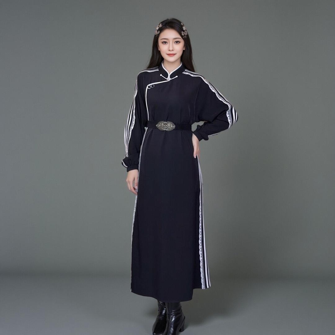 沄沄民族服饰内蒙古多妮娅服饰有限公司女装专卖店