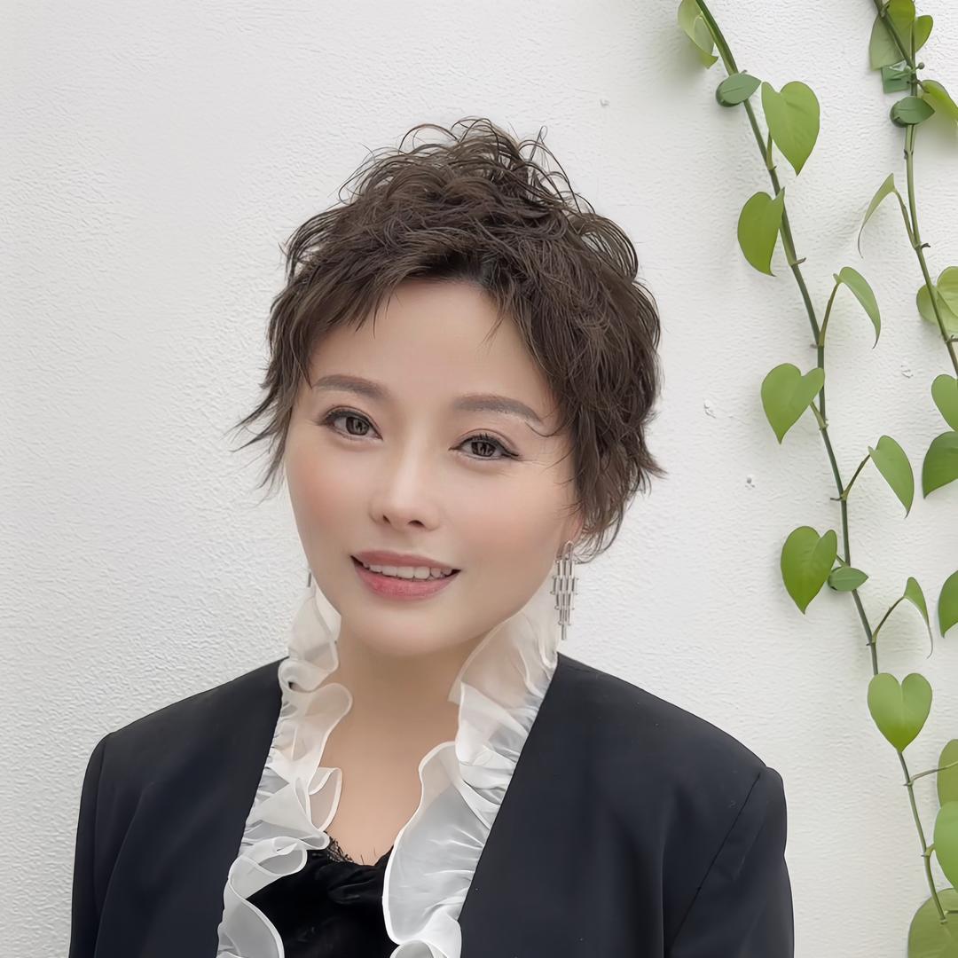 洋口镇新建路金三角烫染店