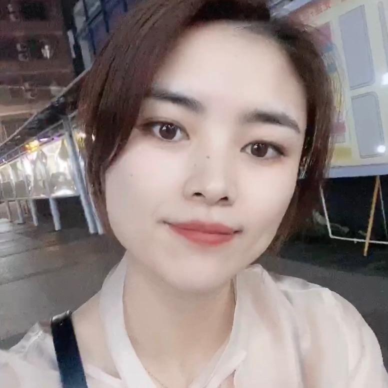 承霆化妆品工厂店