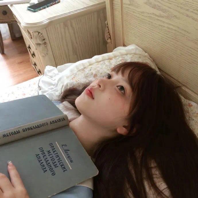 秃头小妹