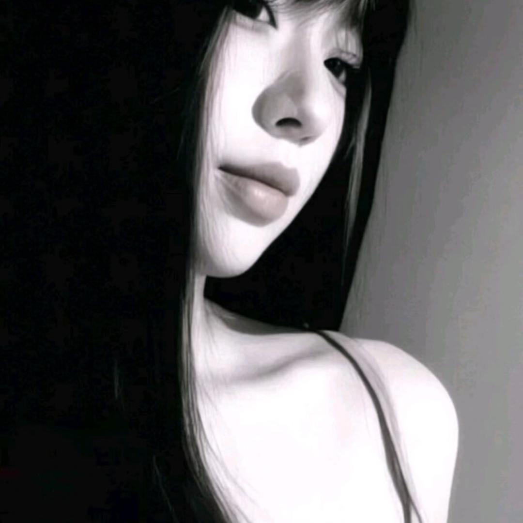 每天都很困Z☡zᶻ