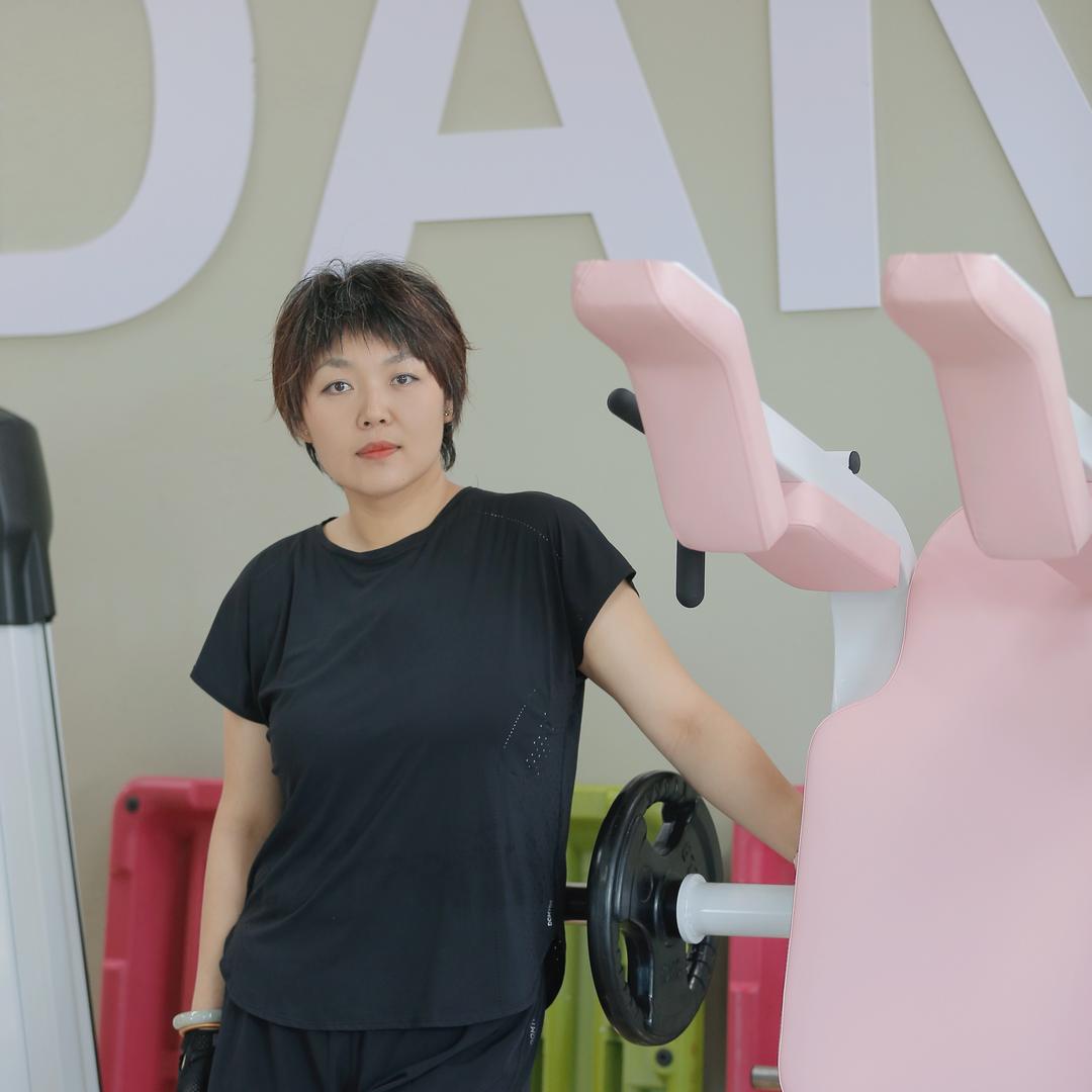 齐齐哈尔房地产人刘胖胖