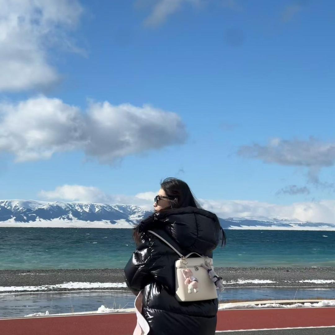 深圳鑫金源铂金珠宝苗苗