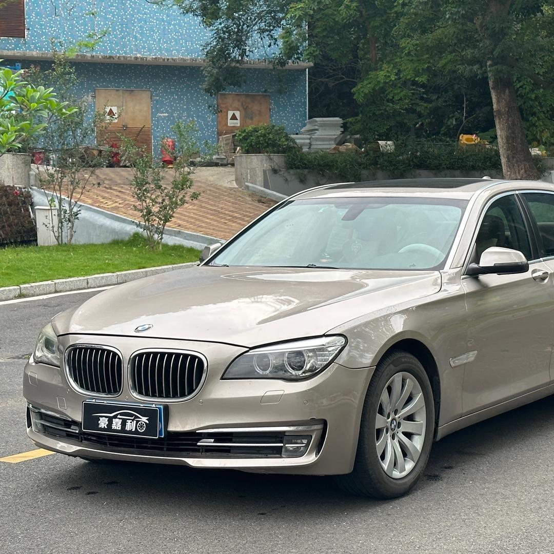 小吴对车有兴趣